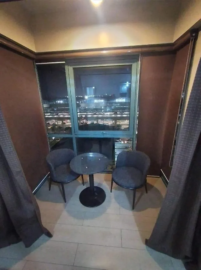 Apartahotel Room Across Naia Terminal 3 At Newport Pasay Filipinas