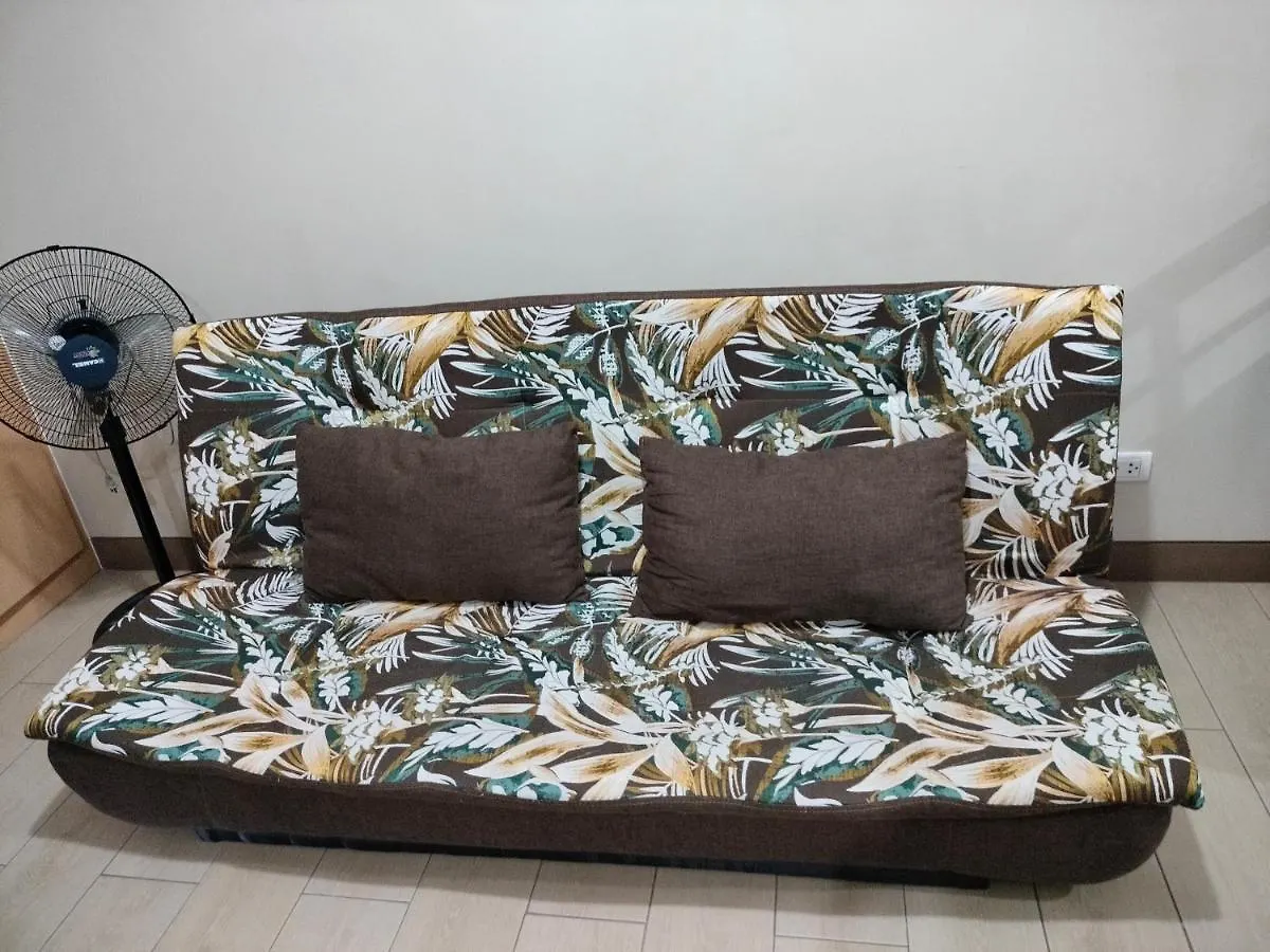 Room Across Naia Terminal 3 At Newport Pasay Filipinas